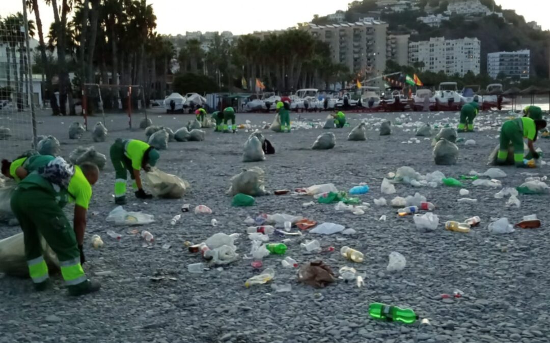 El Ayuntamiento de Almuñécar retira 436.000 kilos de basura durante la semana de fiestas