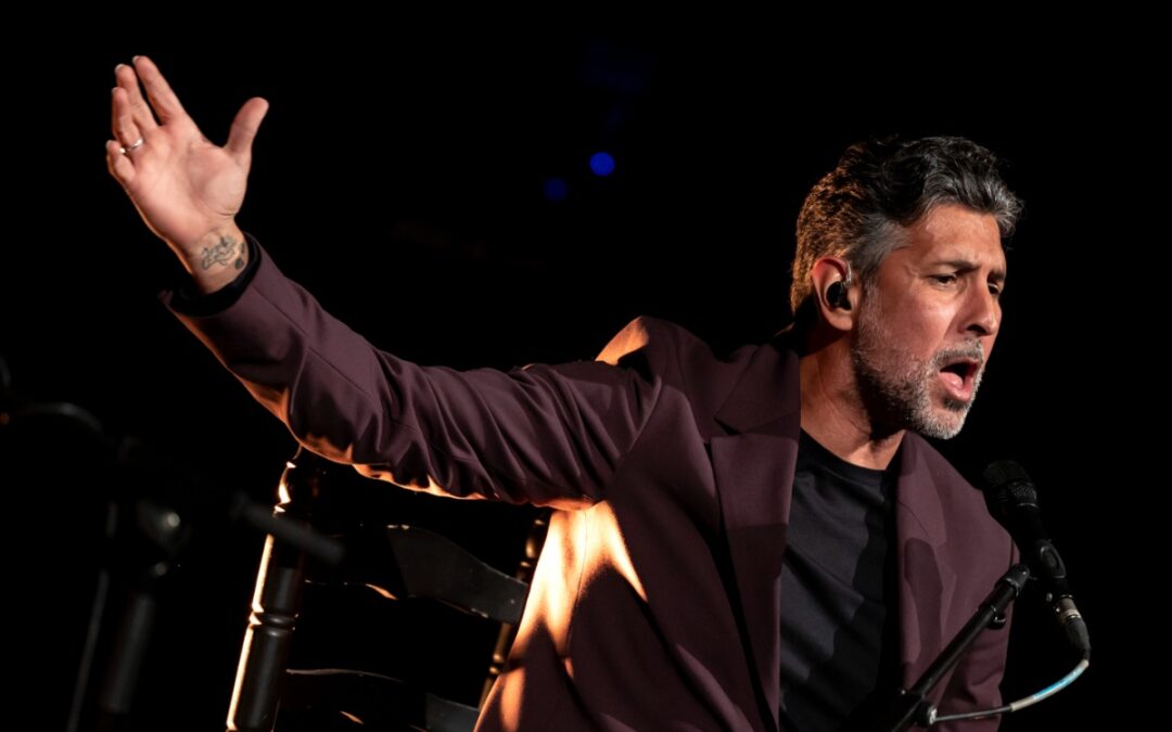 Árcangel lleva al teatro del Generalife un recorrido por el fandango de Huelva