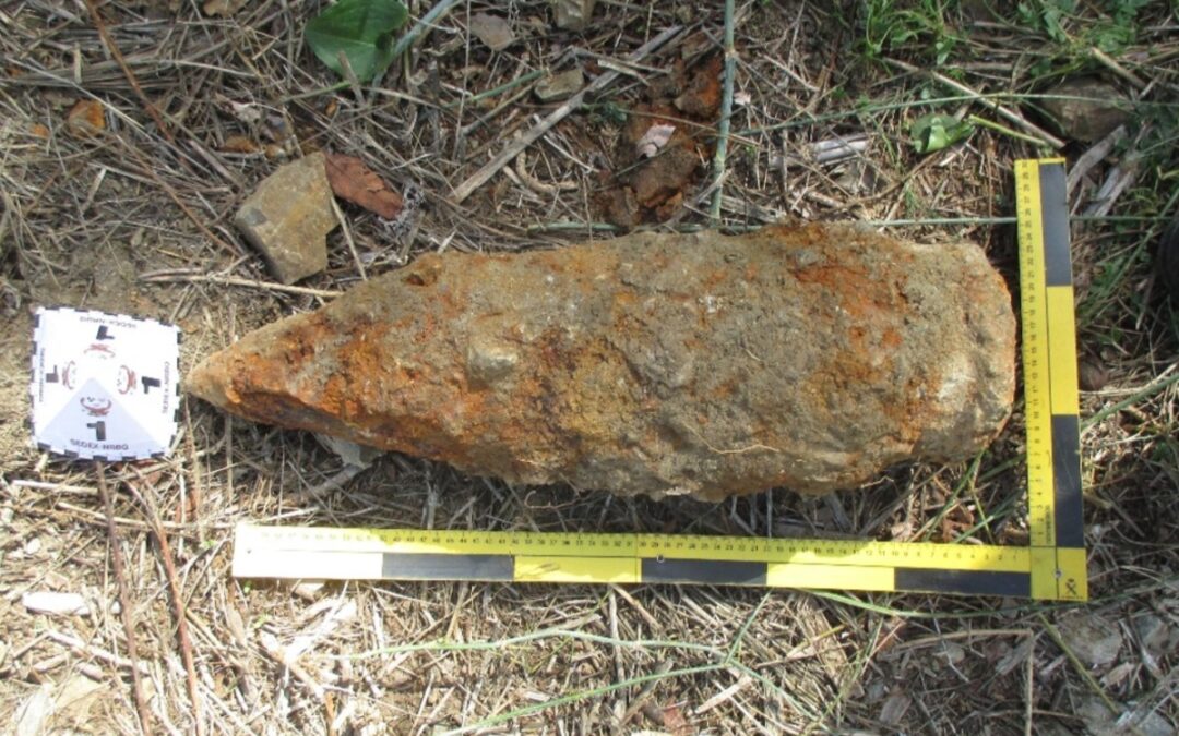 Destruyen un proyectil de la Guerra Civil hallado en una finca de La Herradura