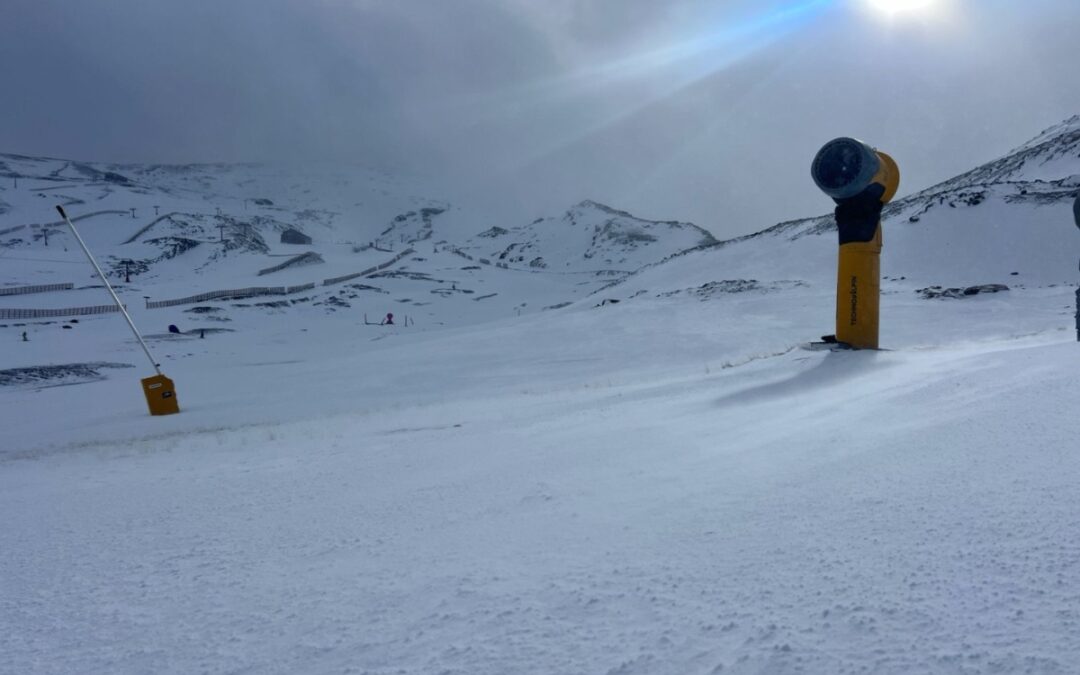 La DANA deja poca nieve en la estación de esquí de Sierra Nevada