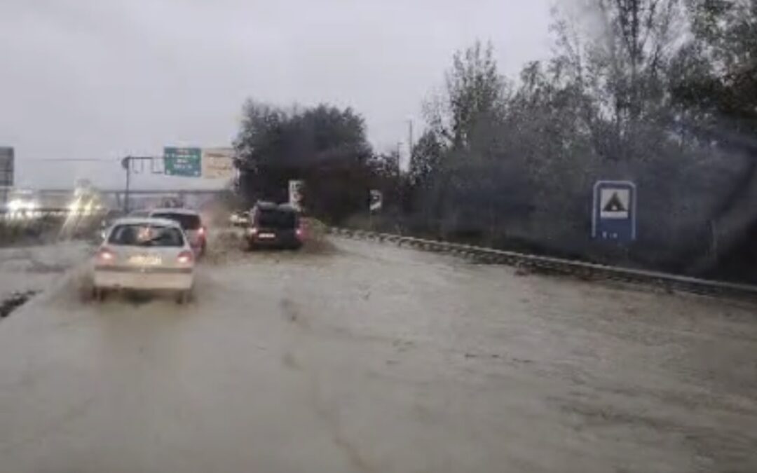 Estas son la carreteras cortadas por la DANA en Granada