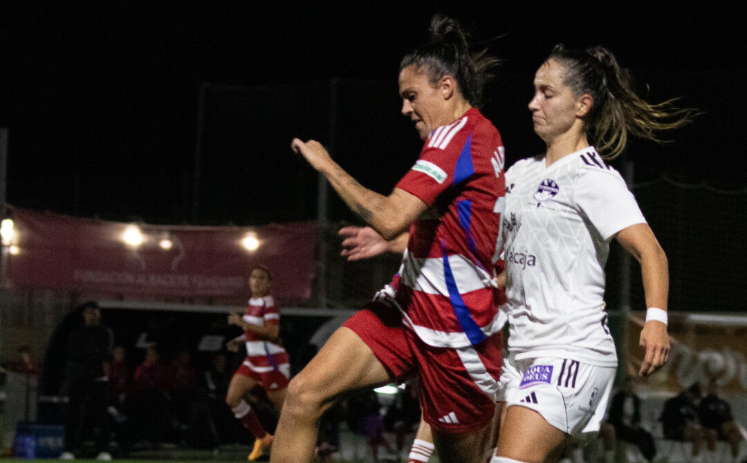 Laura Pérez lleva al Granada Femenino a la siguiente ronda de la Copa