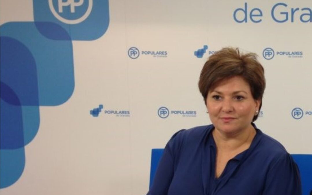 El PSOE de Iznalloz pide a la teniente de alcalde del PP que dimita por comentarios "contra" la Policía Local