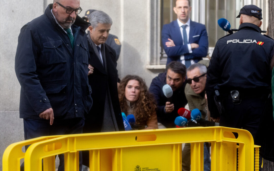 Koldo niega las ilegalidades que se le atribuyen pero dice que Aldama iba mucho al Ministerio e incluso a casa de Ábalos