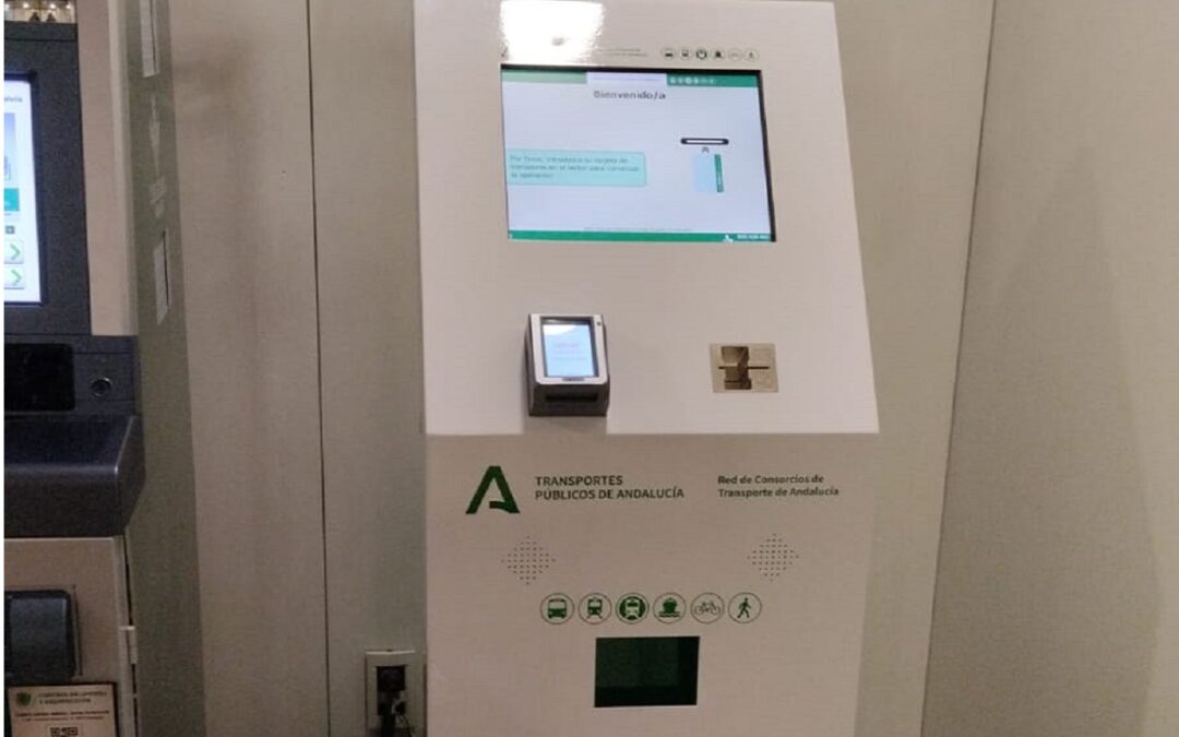 Granada contará con cuatro nuevas máquinas de autoventa y recarga de la tarjeta de Transporte Metropolitano