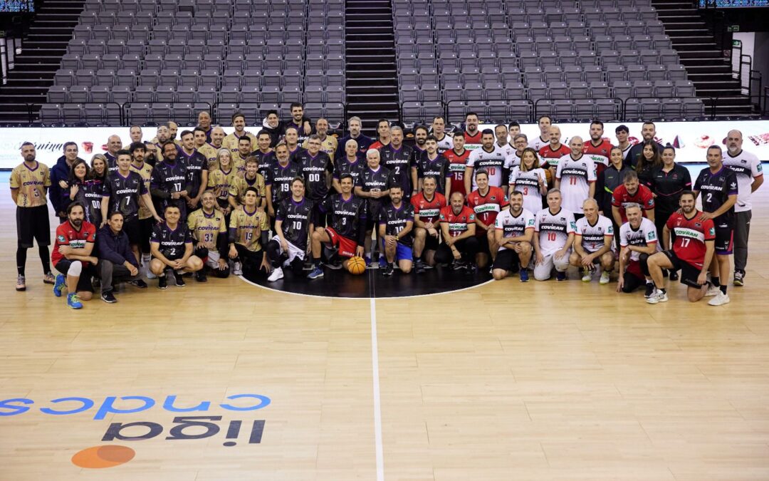 El Palacio acoge un año más el divertido Torneo de Navidad del Covirán Granada