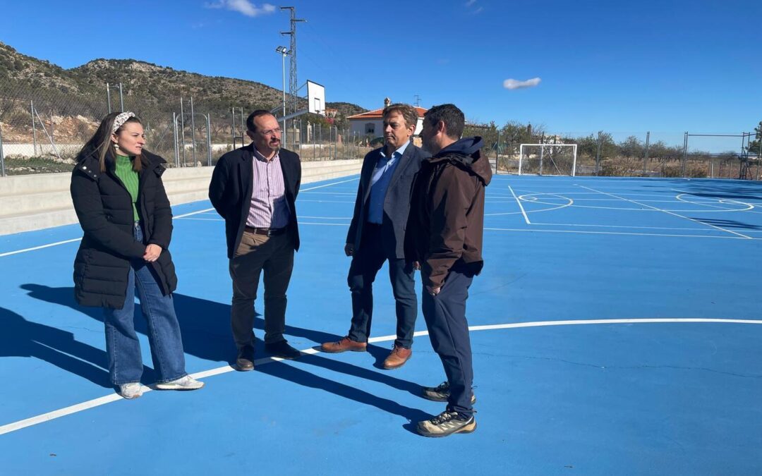 Castril y Huéscar reciben casi medio millón de euros para mejorar sus instalaciones deportivas