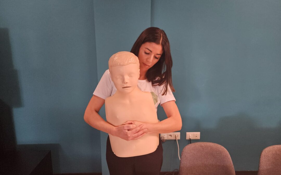 'Que no se te atragante la Nochevieja': un taller de primeros auxilios para salvar la Navidad
