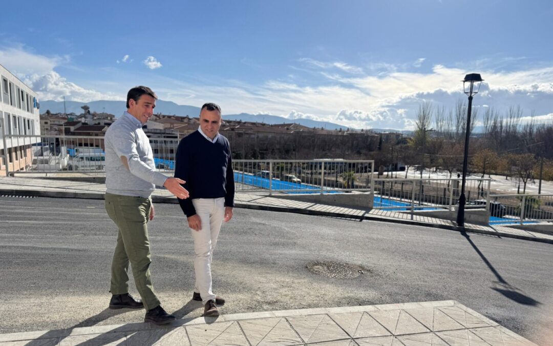 Alhendín crea nuevos aparcamientos en el centro al urbanizar el Callejón de Palmilla y el Camino de Conchil