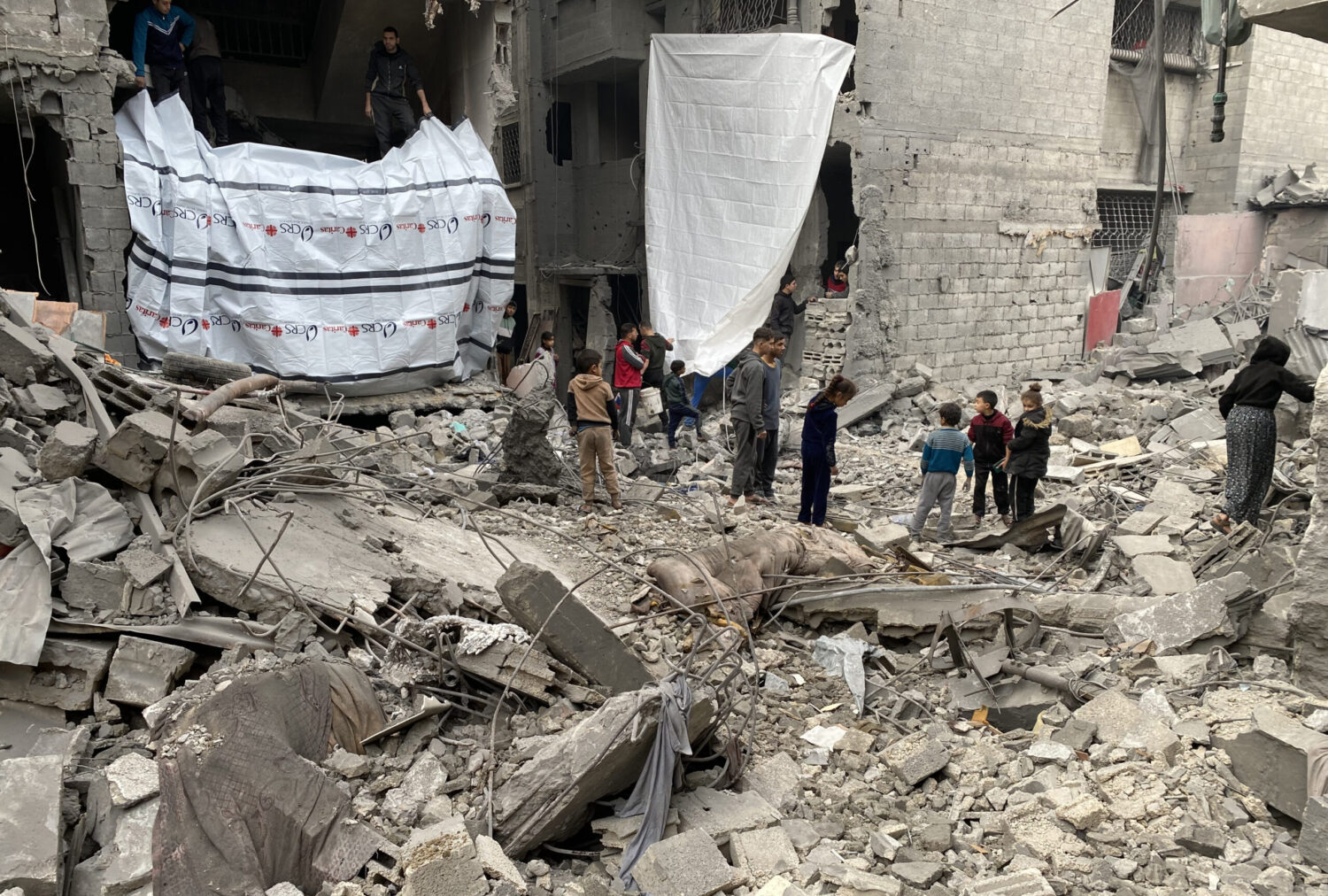 O.Próximo.- Al menos tres civiles muertos en un ataque con drones israelíes en el este de la ciudad de Gaza