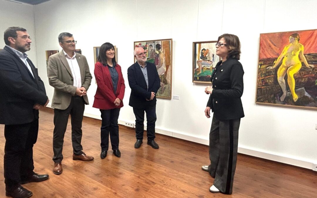 Una exposición pone en valor el trabajo de artistas de la Alpujarra