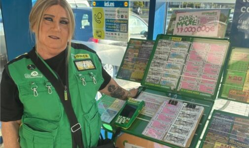 Imagen de Ana María Retamero, vendedora de la ONCE en Motril | Foto: ONCE