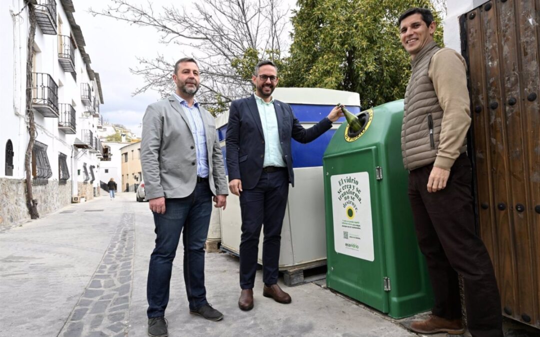 Diputación instalará 23 cubrecubos para el reciclaje de vidrio en zonas de difícil acceso de cinco municipios