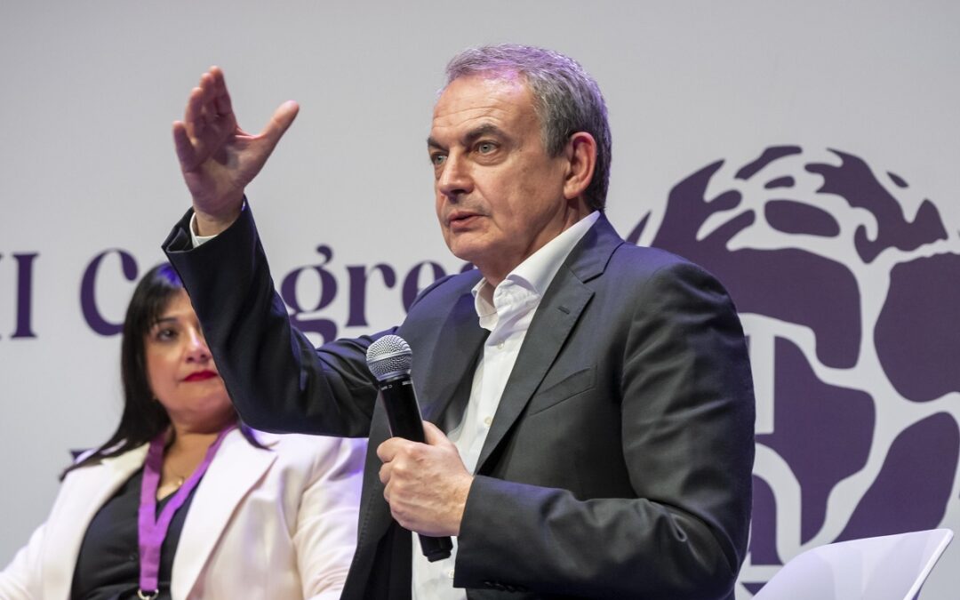 Zapatero reivindica en Armilla el feminismo como "la ilustración contemporánea que convoca, enseña y estimula"