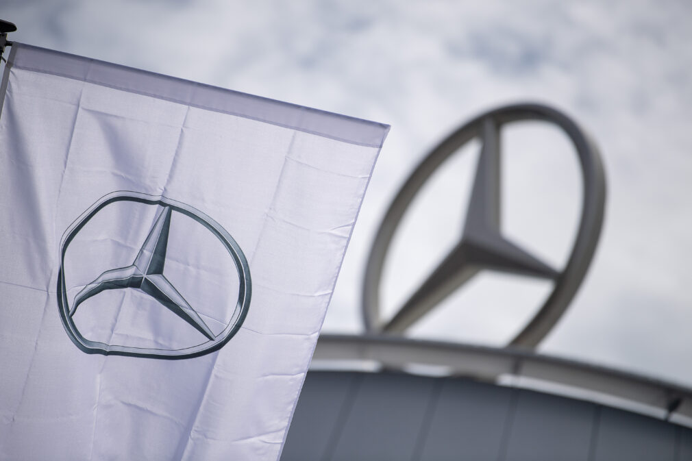 Economía/Motor.- Mercedes-Benz renueva una línea de crédito sindicado de 11.000 millones de euros a cinco años