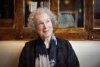 escritora margaret atwood ugr