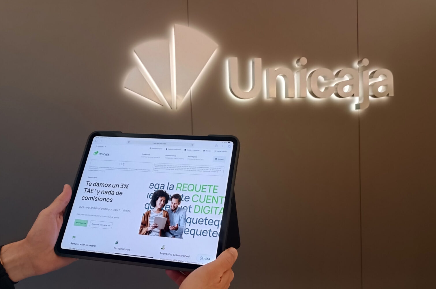Unicaja ‘Requetecuenta digital’