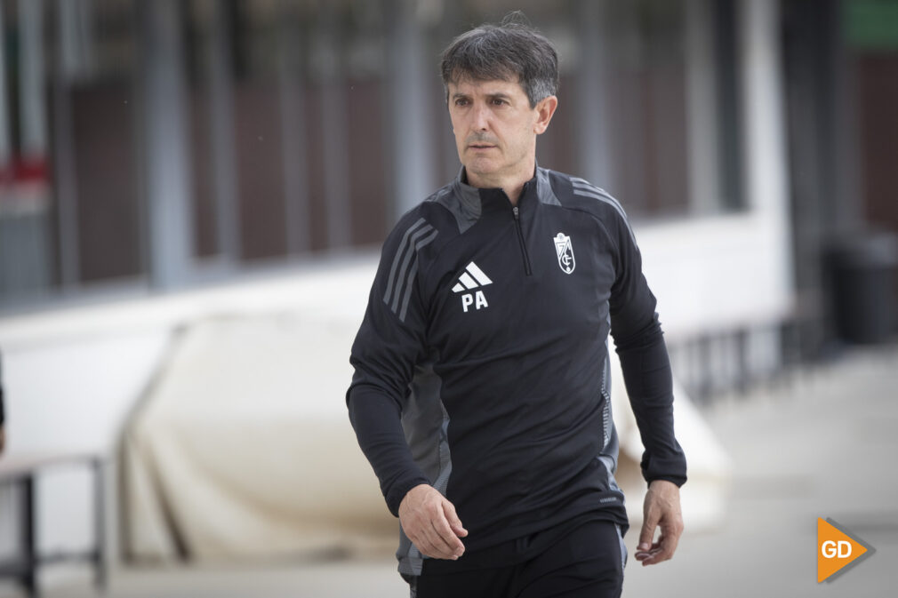 Primer entrenamiento de Pacheta como entrenador del Granada CF