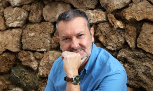 autor de una nueva novela queer