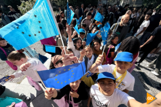 Niños celebran el Día de Europa apoyando la capitalidad