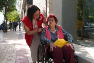 Cruz Roja Granada soledad mayores