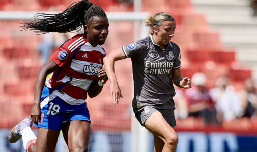 Edna jugando ante el Real Madrid