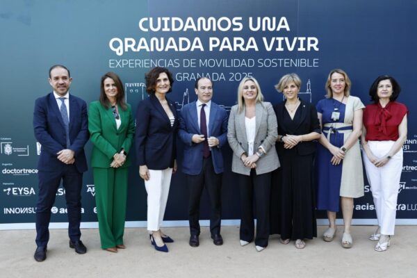 foto de familia de la jornada sobre zona de baja emisiones